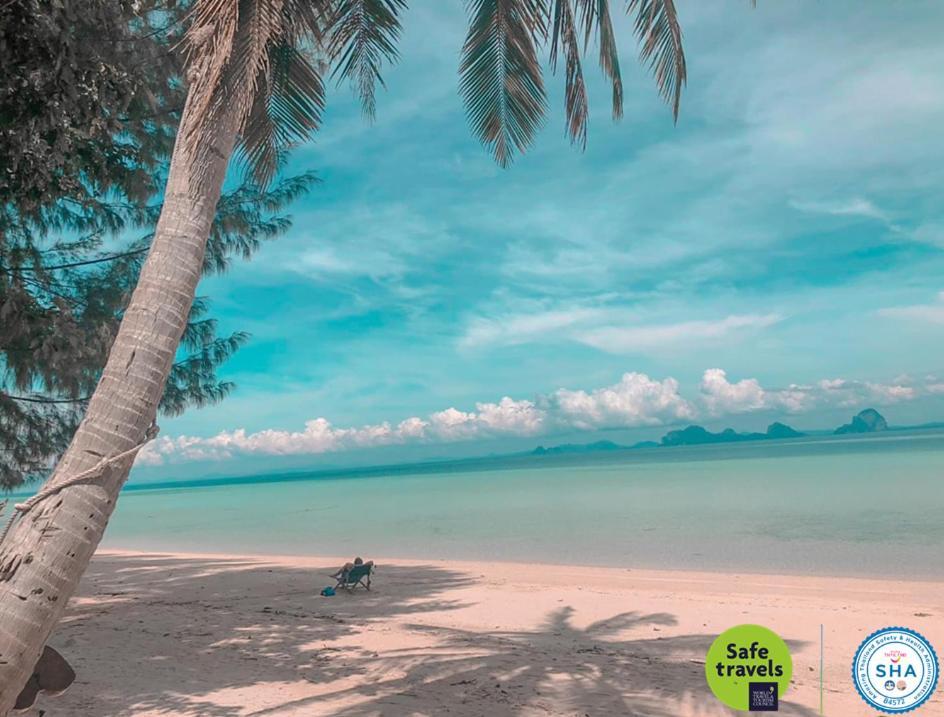 Koh Ngai Kaimuk Thong Resort Kültér fotó