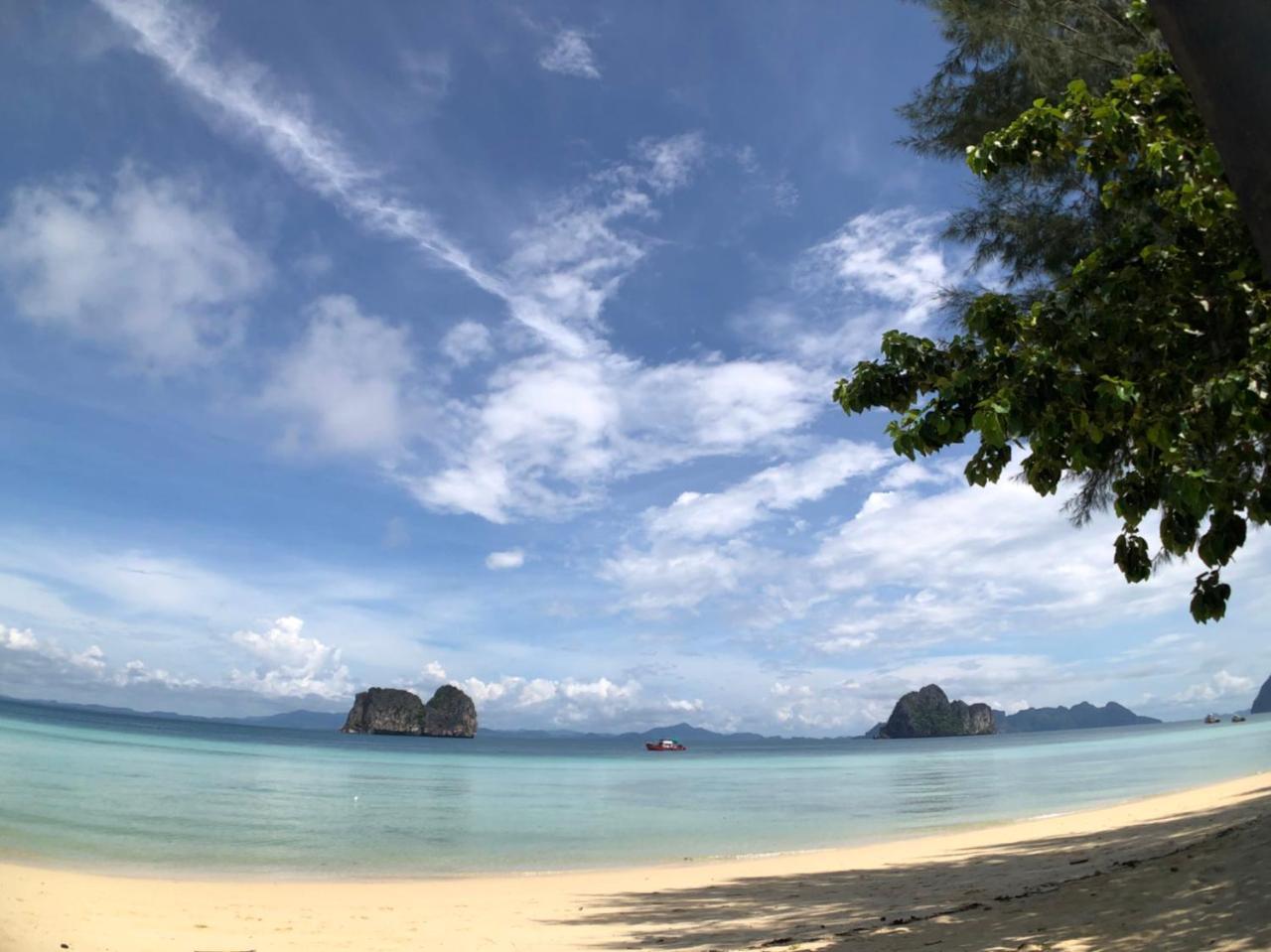 Koh Ngai Kaimuk Thong Resort Kültér fotó