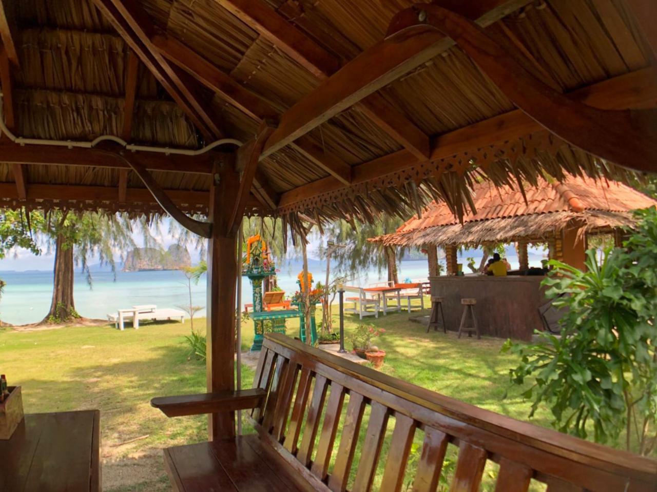 Koh Ngai Kaimuk Thong Resort Kültér fotó