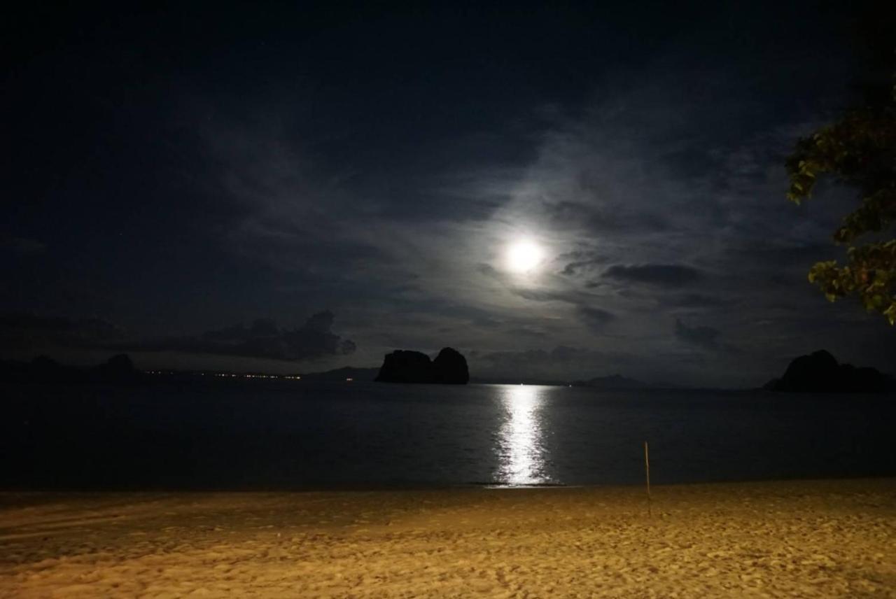 Koh Ngai Kaimuk Thong Resort Kültér fotó