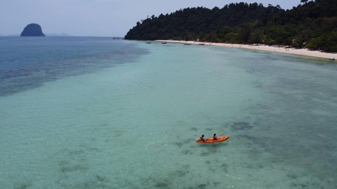 Koh Ngai Kaimuk Thong Resort Kültér fotó
